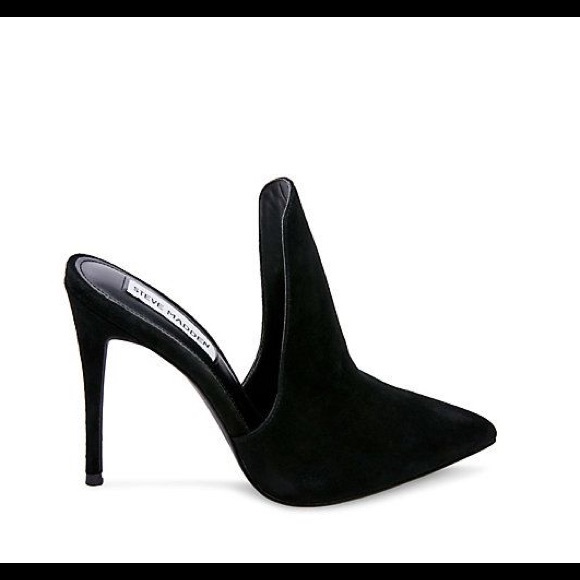 Steve Madden Shoes - Steven madden black slip on heels